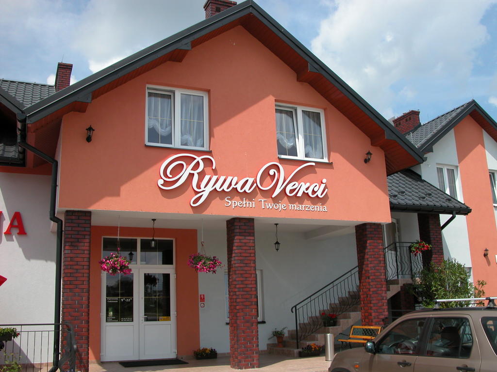 Hotel Restauracja Lorenzo Stopnica ภายนอก รูปภาพ